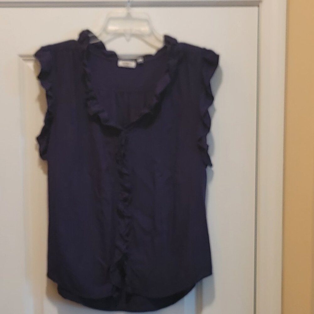 Soft Cotton Ruffle shirt. Navy Blue Size Medium